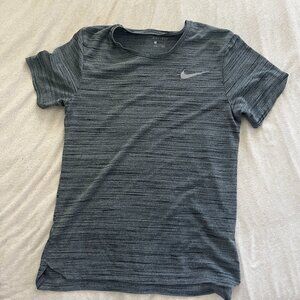 Nike Womens Tee Grey size S